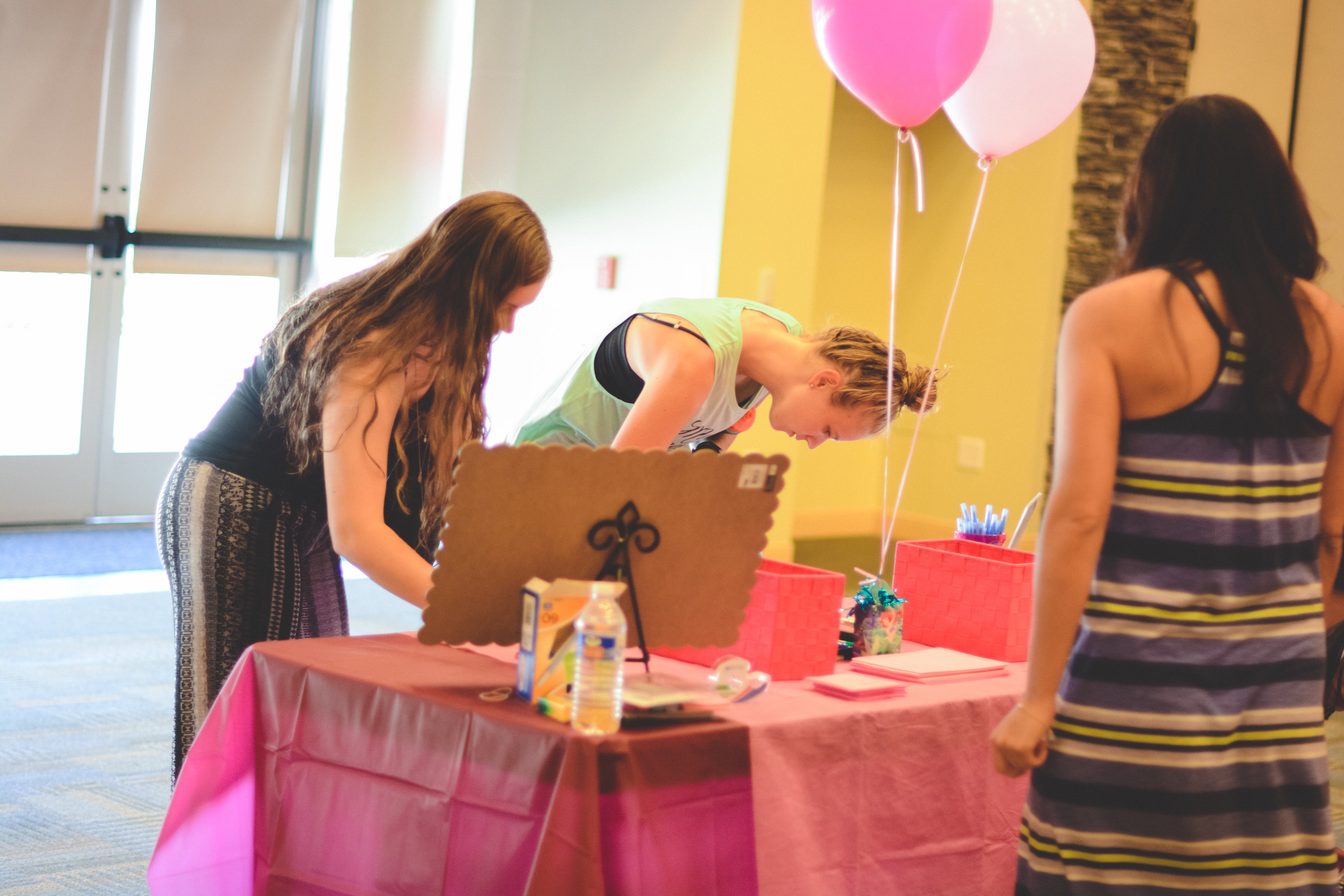 View More: http://carolinemoorepictures.pass.us/project-worth-la